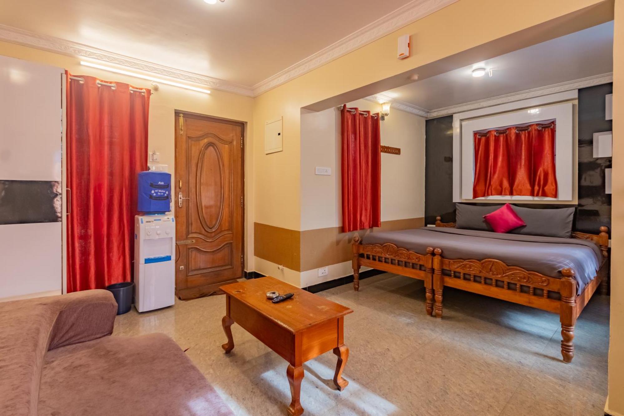 Ganga'S Sri Balaji Cottage Udagamandalam Exterior photo