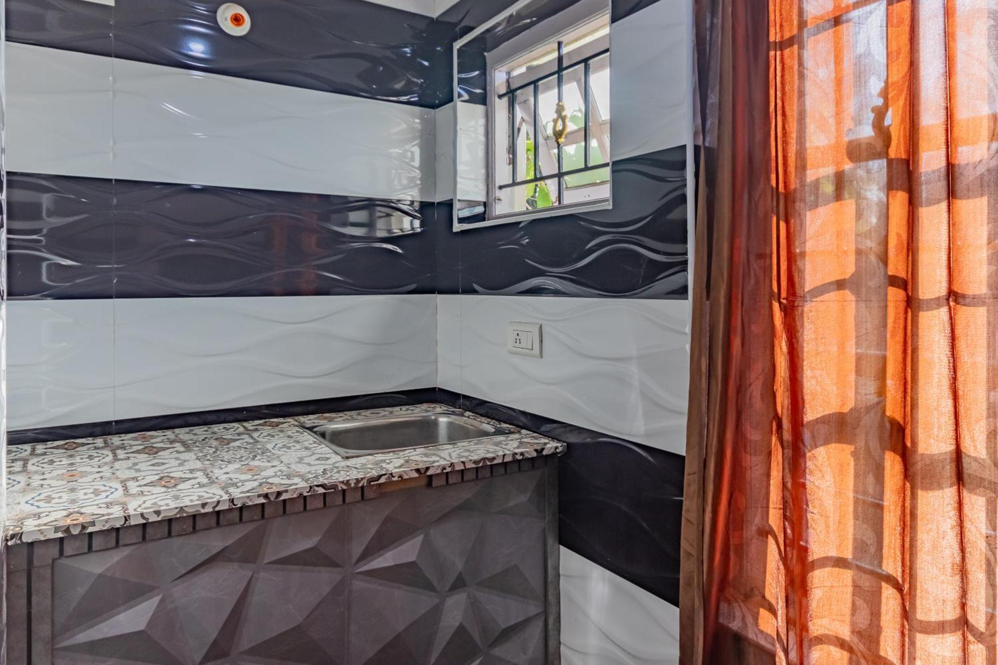 Ganga'S Sri Balaji Cottage Udagamandalam Exterior photo