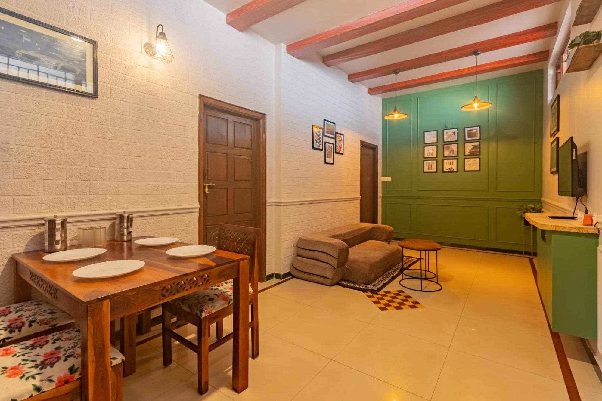 Ganga'S Sri Balaji Cottage Udagamandalam Exterior photo